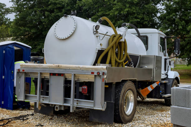 Best Porta potty rental for outdoor events  in Cumberland, WI